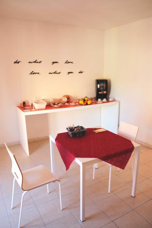 La Postale Acomodação com café da manhã San Salvo Exterior foto